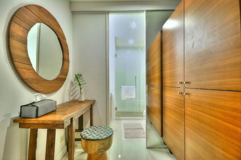Check In Saladaeng (Adults Only) Hotel Банкок Екстериор снимка